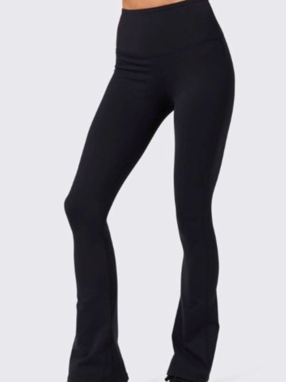 Splits59 Black Boot-Cut Performance Leggings size M